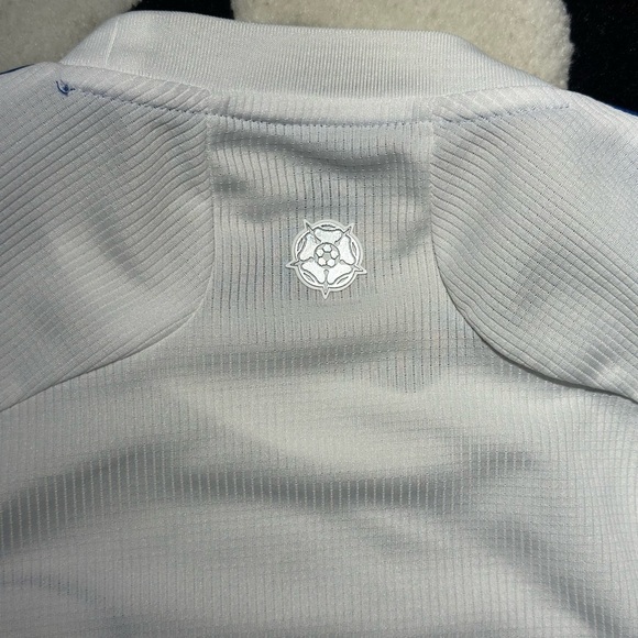 Adidas White and Blue Men's Jersey - Picture 7 of 8